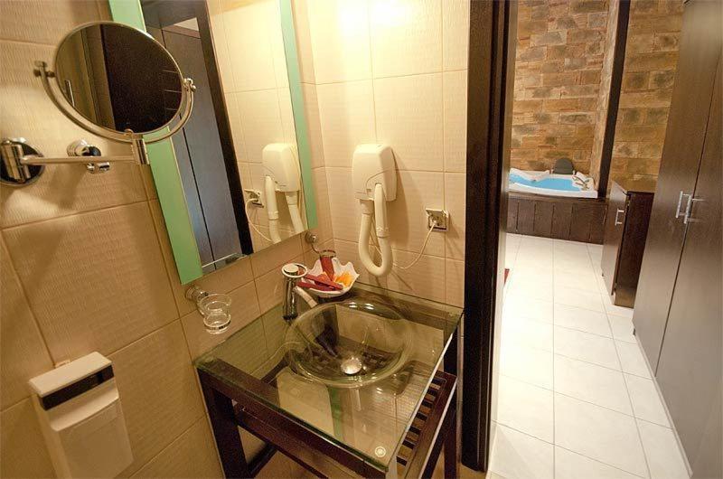 Nostos Hotel Loutraki  Bilik gambar
